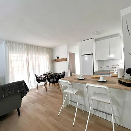 As De Casas - Cristianos - Gloria 5 Whith Balcony Apartment Arona (Tenerife)